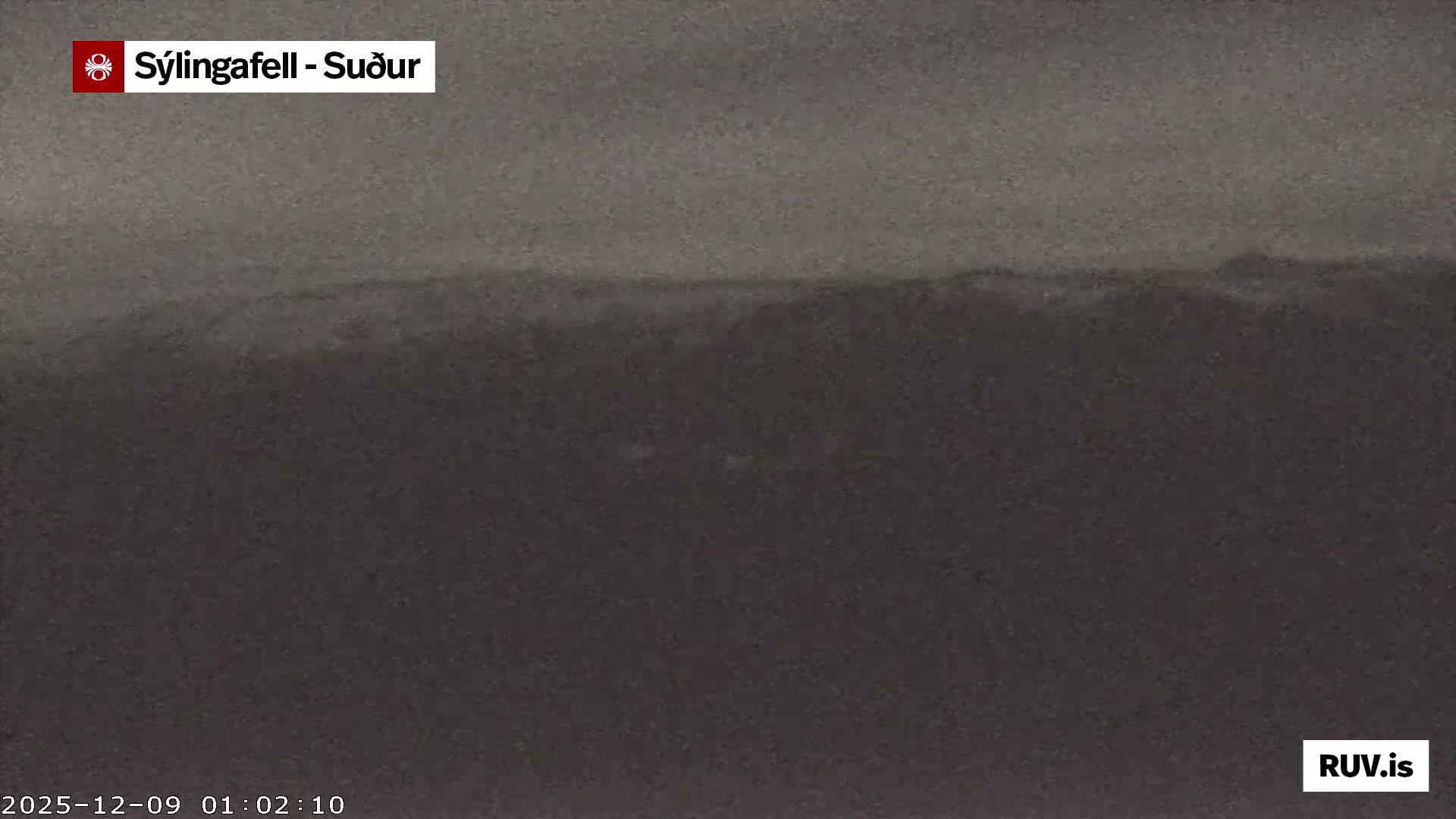 Sýlingarfell Tuya Volcano towards South & Grindavik City Silhouette PTZ Live Cam - Grindavik, Grindavikurbaer (Grindavíkurbær), Southern Peninsula (Suðurnes), Iceland