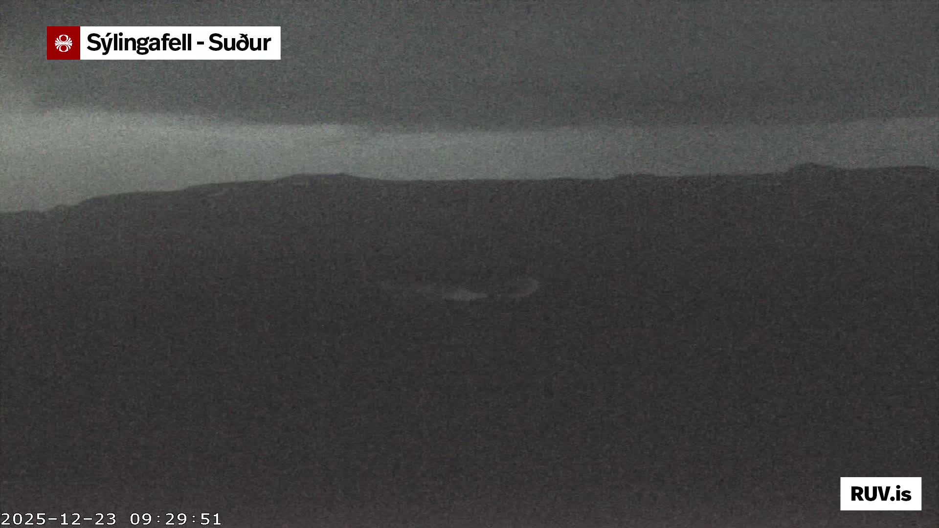 Sýlingarfell Tuya Volcano towards South & Grindavik City Silhouette PTZ Live Cam - Grindavik, Grindavikurbaer (Grindavíkurbær), Southern Peninsula (Suðurnes), Iceland
