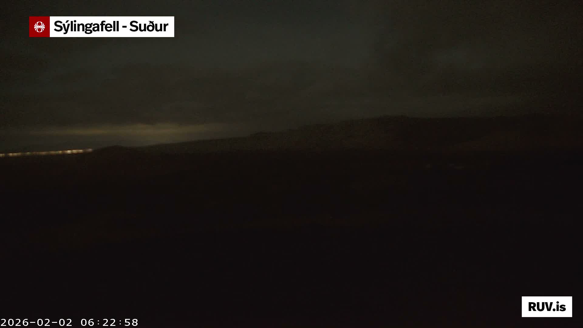 Sýlingarfell Tuya Volcano towards South & Grindavik City Silhouette PTZ Live Cam - Grindavik, Grindavikurbaer (Grindavíkurbær), Southern Peninsula (Suðurnes), Iceland