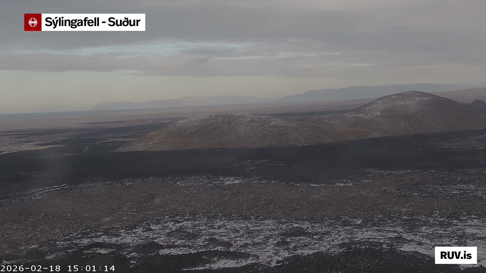 Sýlingarfell Tuya Volcano towards South & Grindavik City Silhouette PTZ Live Cam - Grindavik, Grindavikurbaer (Grindavíkurbær), Southern Peninsula (Suðurnes), Iceland