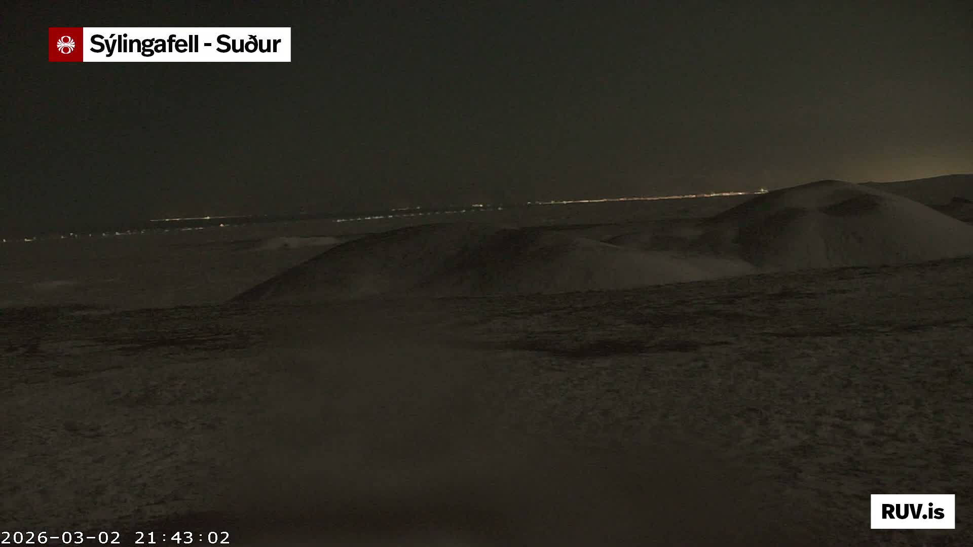 Sýlingarfell Tuya Volcano towards South & Grindavik City Silhouette PTZ Live Cam - Grindavik, Grindavikurbaer (Grindavíkurbær), Southern Peninsula (Suðurnes), Iceland