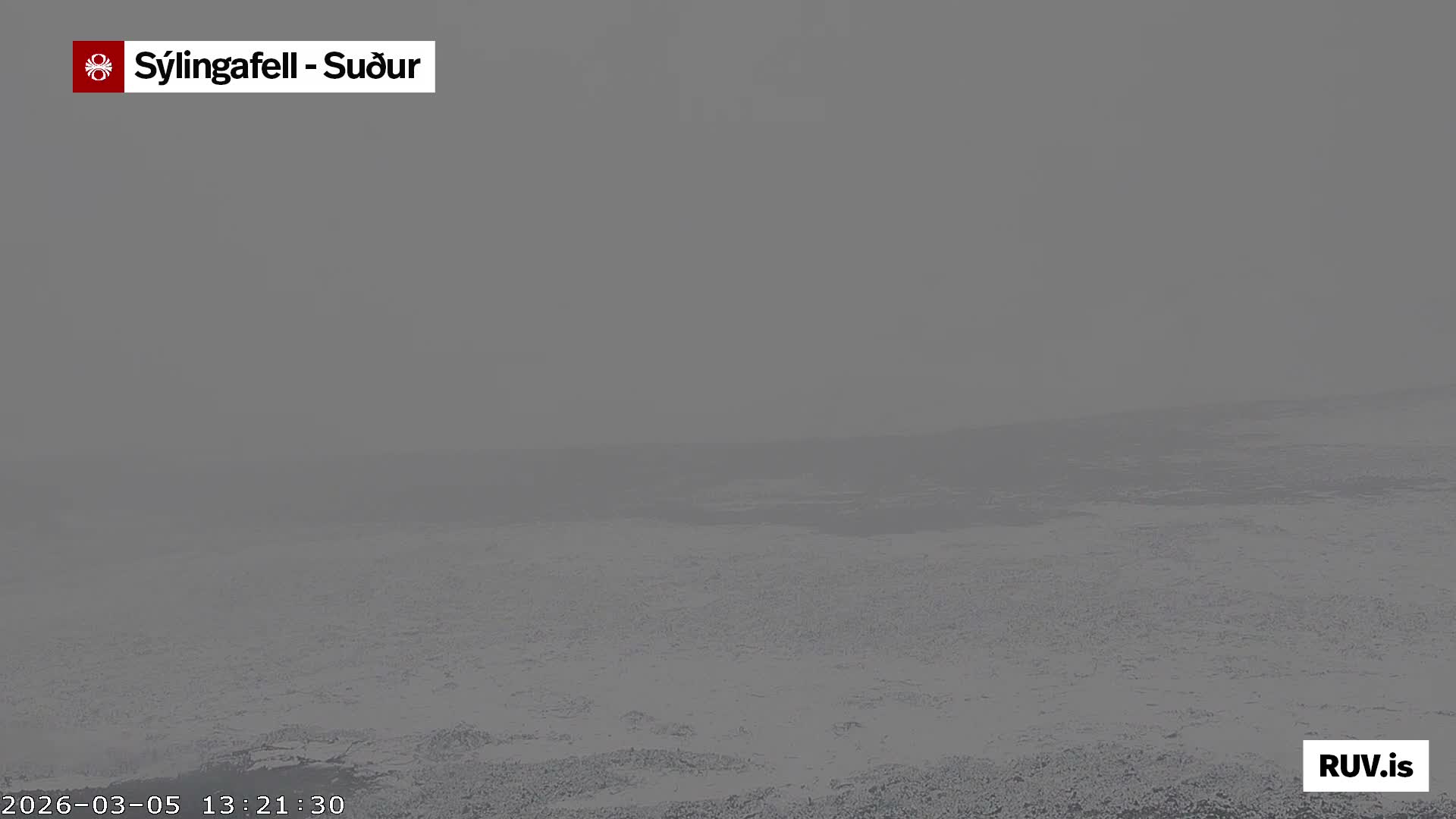 Sýlingarfell Tuya Volcano towards South & Grindavik City Silhouette PTZ Live Cam - Grindavik, Grindavikurbaer (Grindavíkurbær), Southern Peninsula (Suðurnes), Iceland