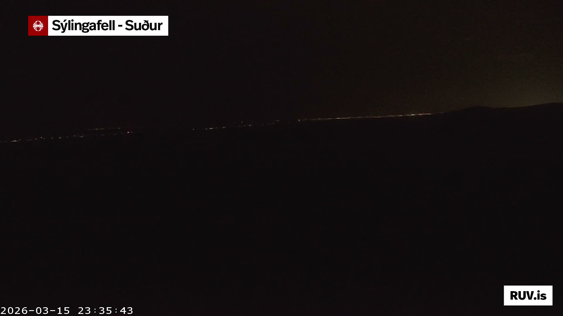Sýlingarfell Tuya Volcano towards South & Grindavik City Silhouette PTZ Live Cam - Grindavik, Grindavikurbaer (Grindavíkurbær), Southern Peninsula (Suðurnes), Iceland