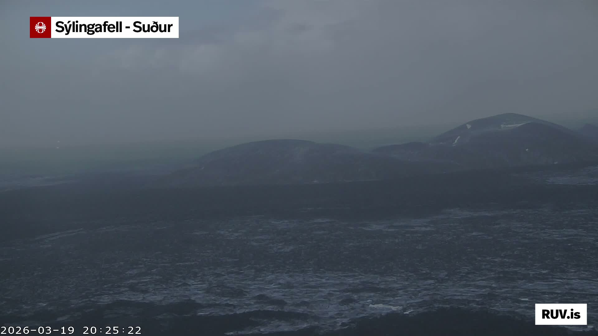 Sýlingarfell Tuya Volcano towards South & Grindavik City Silhouette PTZ Live Cam - Grindavik, Grindavikurbaer (Grindavíkurbær), Southern Peninsula (Suðurnes), Iceland