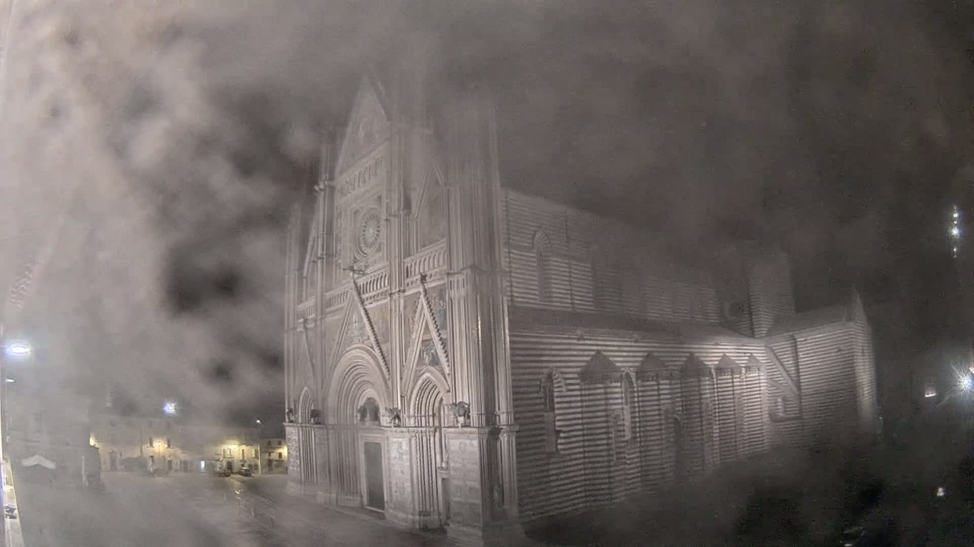 Orvieto Cathedral  Piazza Duomo Square Live Cam - Terni, Umbria, Italy