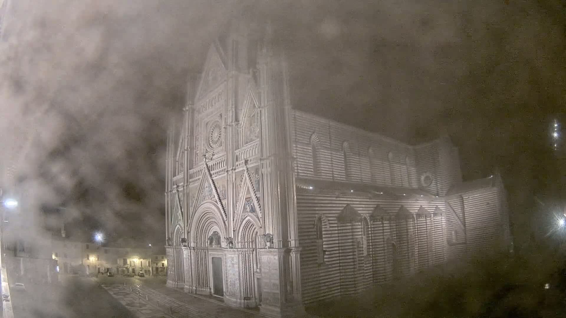 Orvieto Cathedral  Piazza Duomo Square Live Cam - Terni, Umbria, Italy
