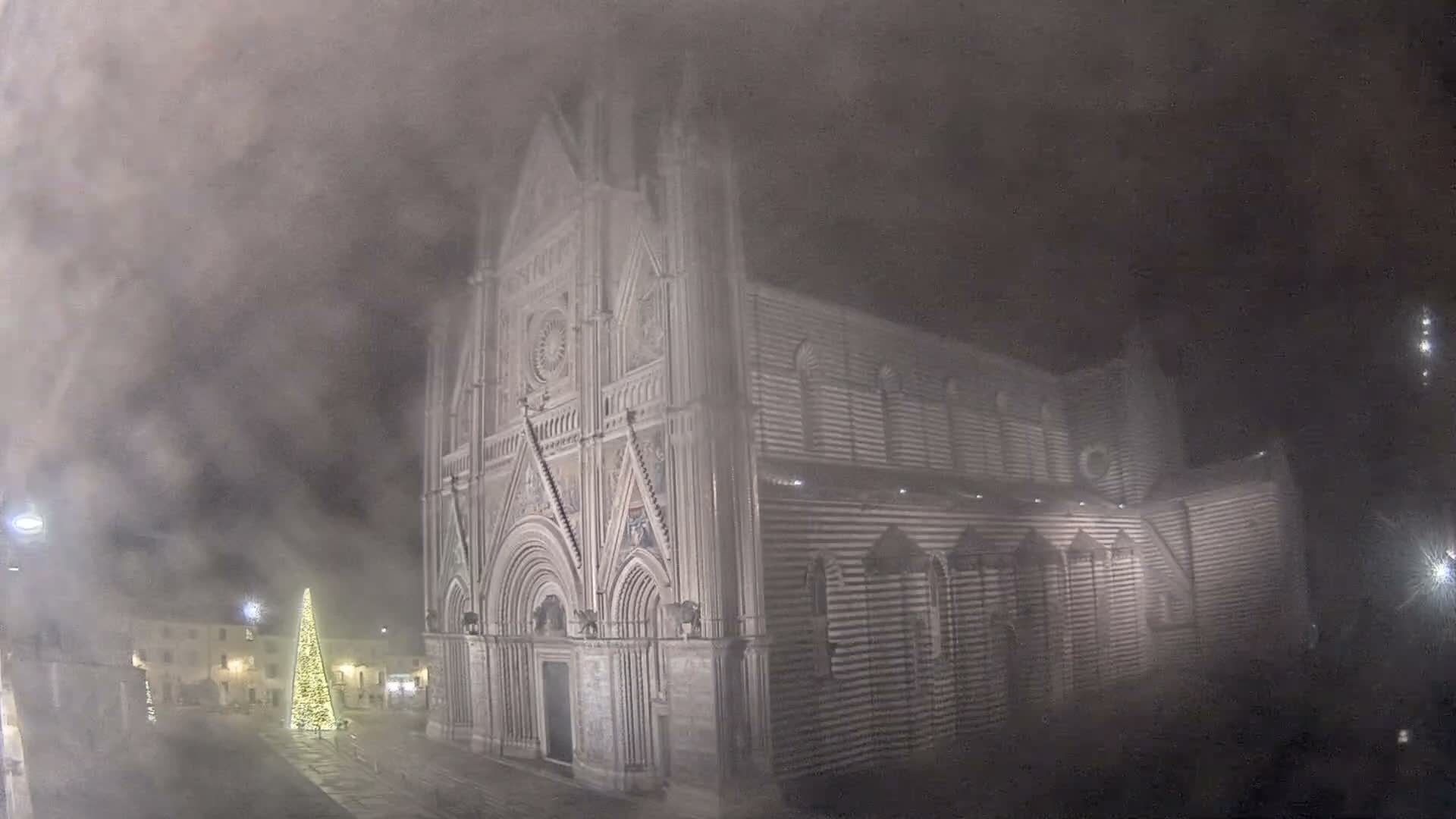 Orvieto Cathedral  Piazza Duomo Square Live Cam - Terni, Umbria, Italy