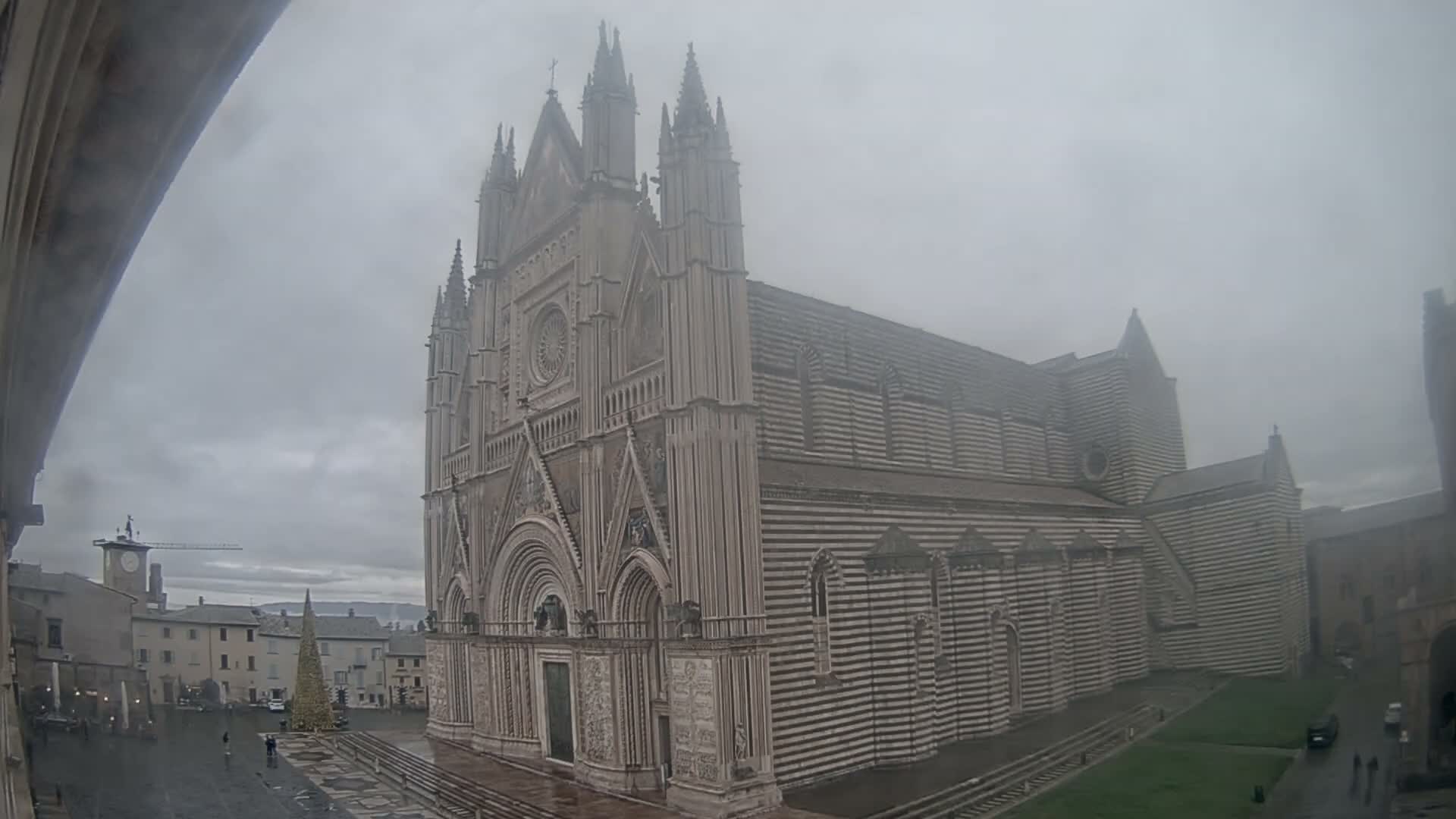 Orvieto Cathedral  Piazza Duomo Square Live Cam - Terni, Umbria, Italy