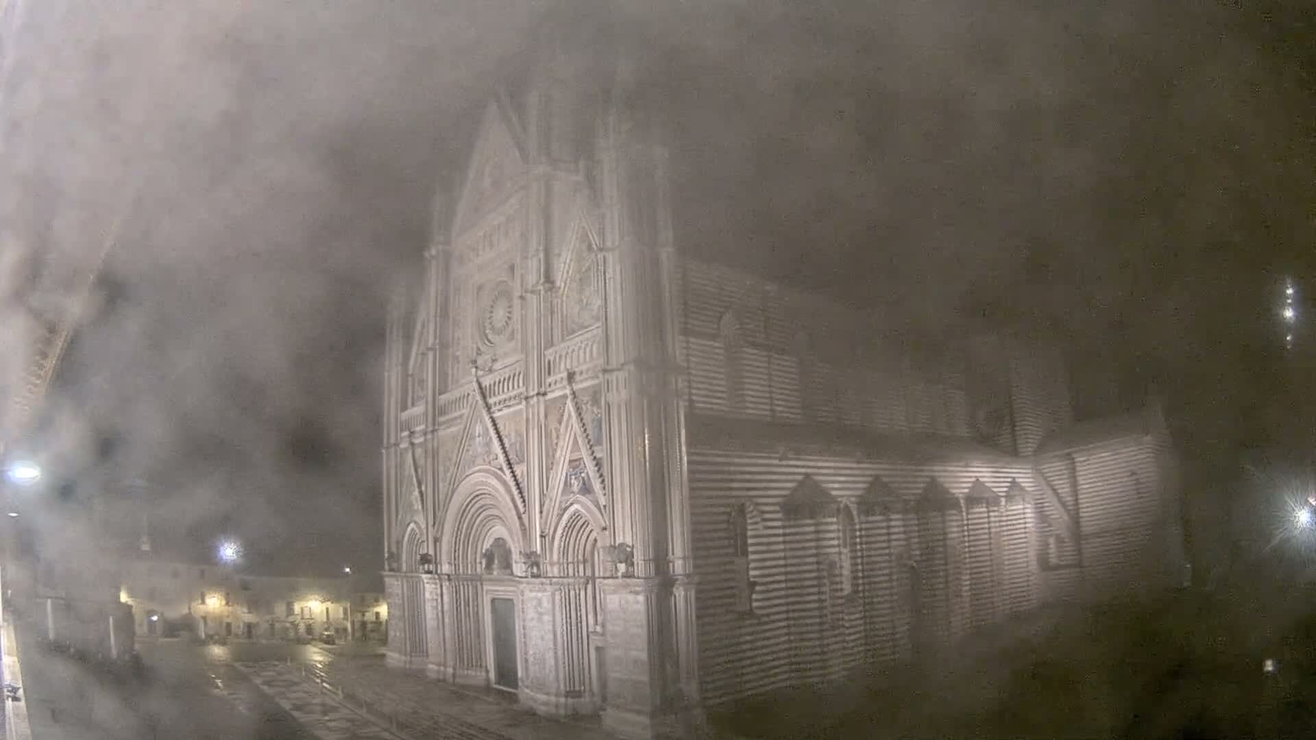 Orvieto Cathedral  Piazza Duomo Square Live Cam - Terni, Umbria, Italy