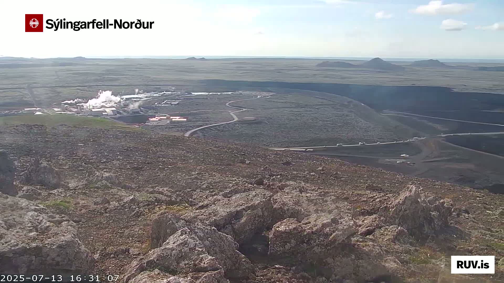 Sýlingarfell Tuya Volcano towards North PTZ Live Cam - Grindavik, Grindavikurbaer (Grindavíkurbær), Southern Peninsula (Suðurnes), Iceland