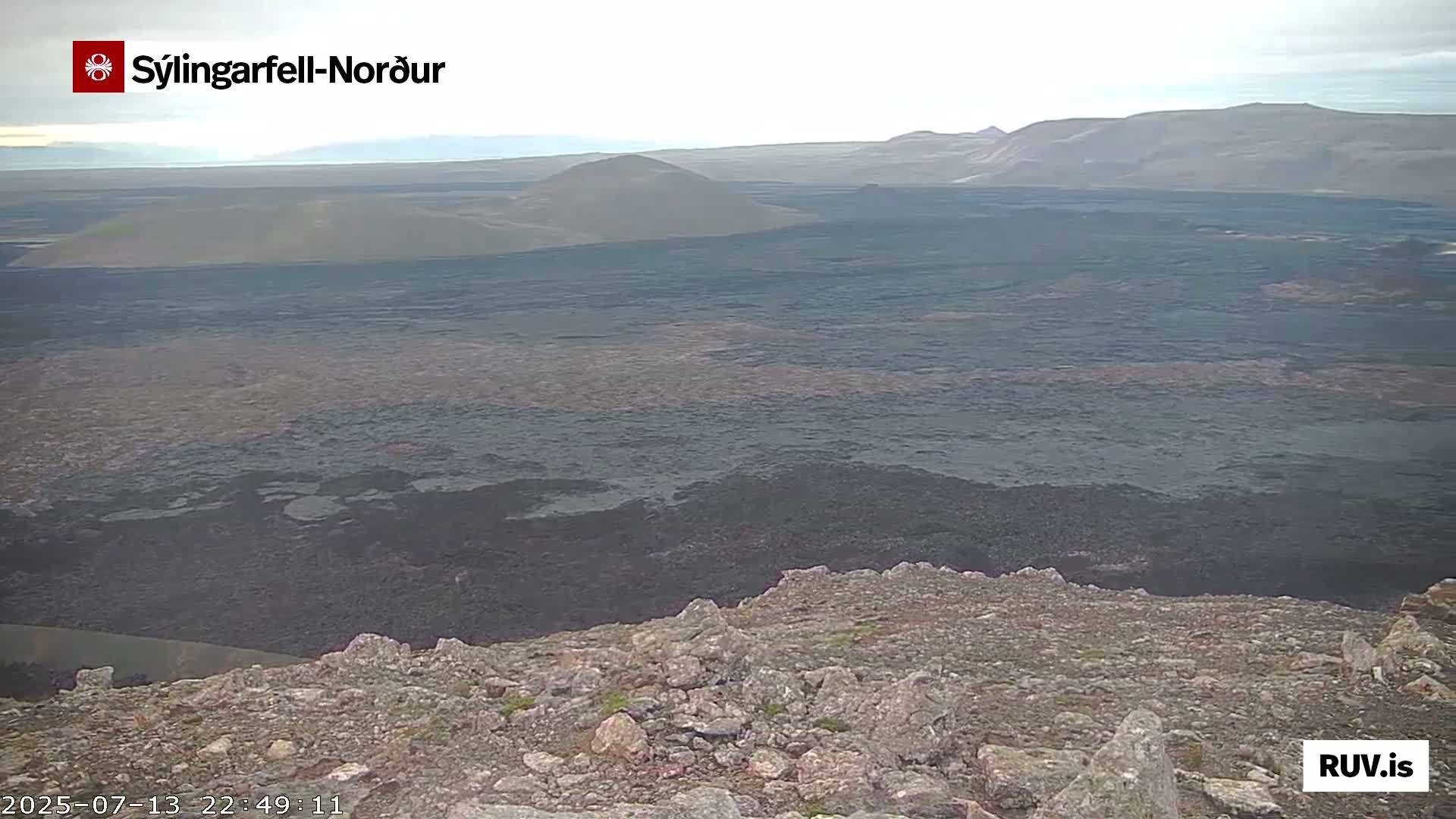 Sýlingarfell Tuya Volcano towards North PTZ Live Cam - Grindavik, Grindavikurbaer (Grindavíkurbær), Southern Peninsula (Suðurnes), Iceland