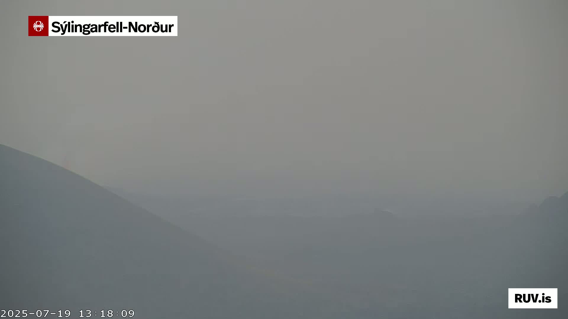 Sýlingarfell Tuya Volcano towards North PTZ Live Cam - Grindavik, Grindavikurbaer (Grindavíkurbær), Southern Peninsula (Suðurnes), Iceland