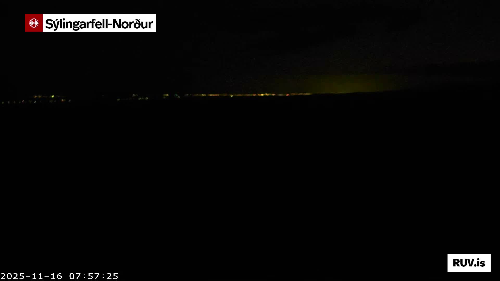 Sýlingarfell Tuya Volcano towards North PTZ Live Cam - Grindavik, Grindavikurbaer (Grindavíkurbær), Southern Peninsula (Suðurnes), Iceland