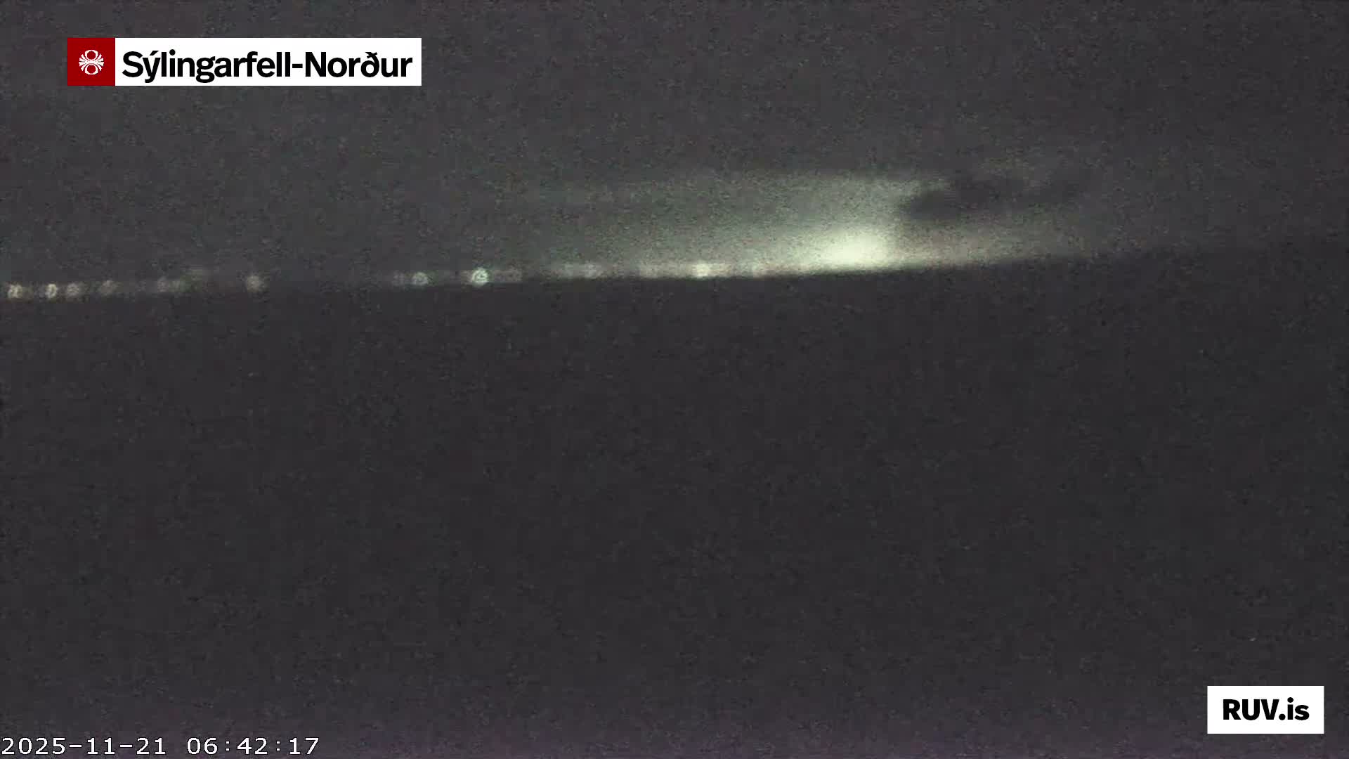 Sýlingarfell Tuya Volcano towards North PTZ Live Cam - Grindavik, Grindavikurbaer (Grindavíkurbær), Southern Peninsula (Suðurnes), Iceland