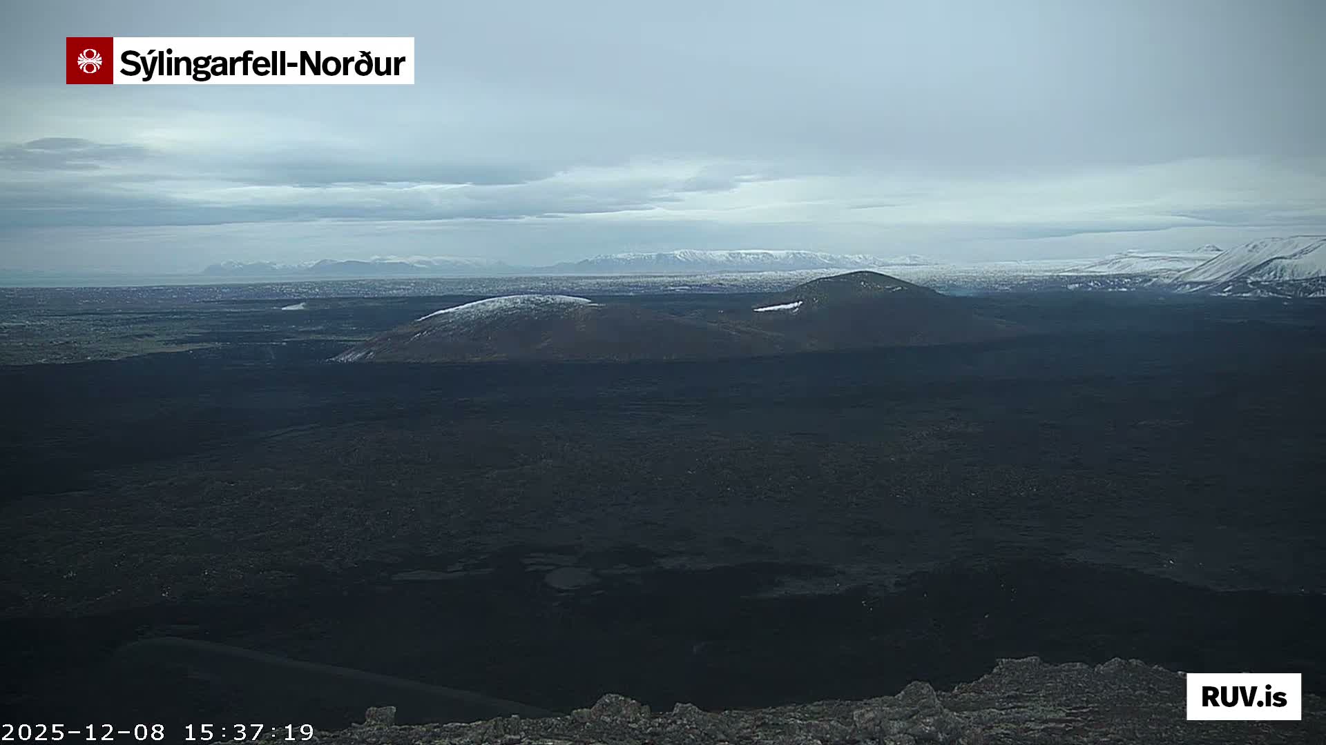 Sýlingarfell Tuya Volcano towards North PTZ Live Cam - Grindavik, Grindavikurbaer (Grindavíkurbær), Southern Peninsula (Suðurnes), Iceland
