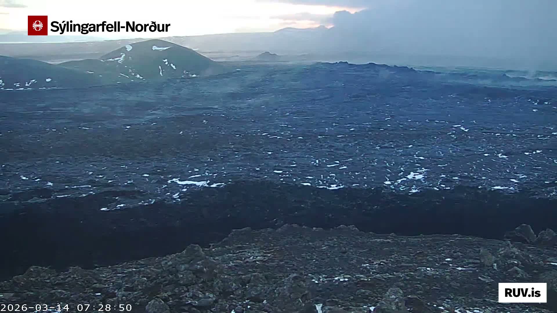 Sýlingarfell Tuya Volcano towards North PTZ Live Cam - Grindavik, Grindavikurbaer (Grindavíkurbær), Southern Peninsula (Suðurnes), Iceland