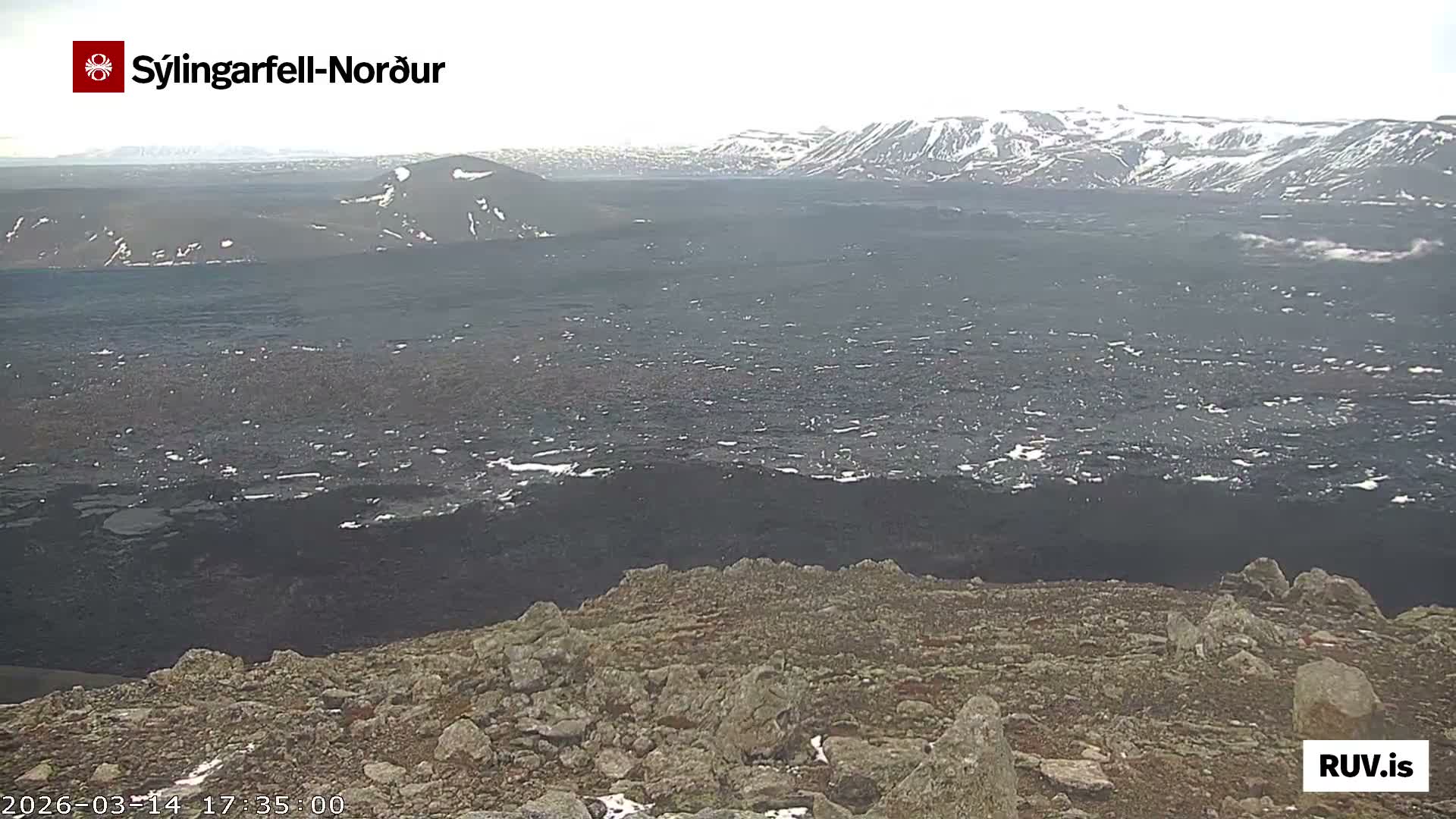 Sýlingarfell Tuya Volcano towards North PTZ Live Cam - Grindavik, Grindavikurbaer (Grindavíkurbær), Southern Peninsula (Suðurnes), Iceland