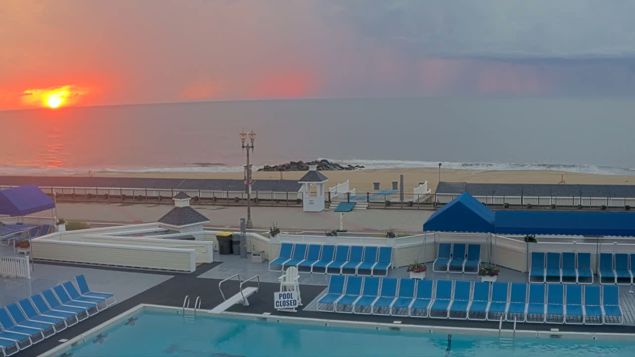 Long Branch Beach towards Northeast from Promenade Beach Club Live Cam - Long Branch, Monmouth, New Jersey, USA