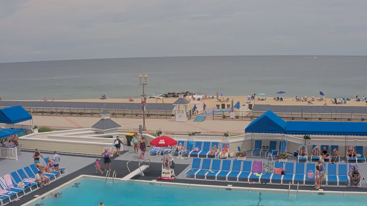 Long Branch Beach towards Northeast from Promenade Beach Club Live Cam - Long Branch, Monmouth, New Jersey, USA
