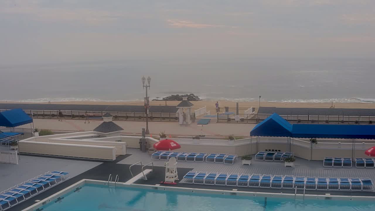 Long Branch Beach towards Northeast from Promenade Beach Club Live Cam - Long Branch, Monmouth, New Jersey, USA