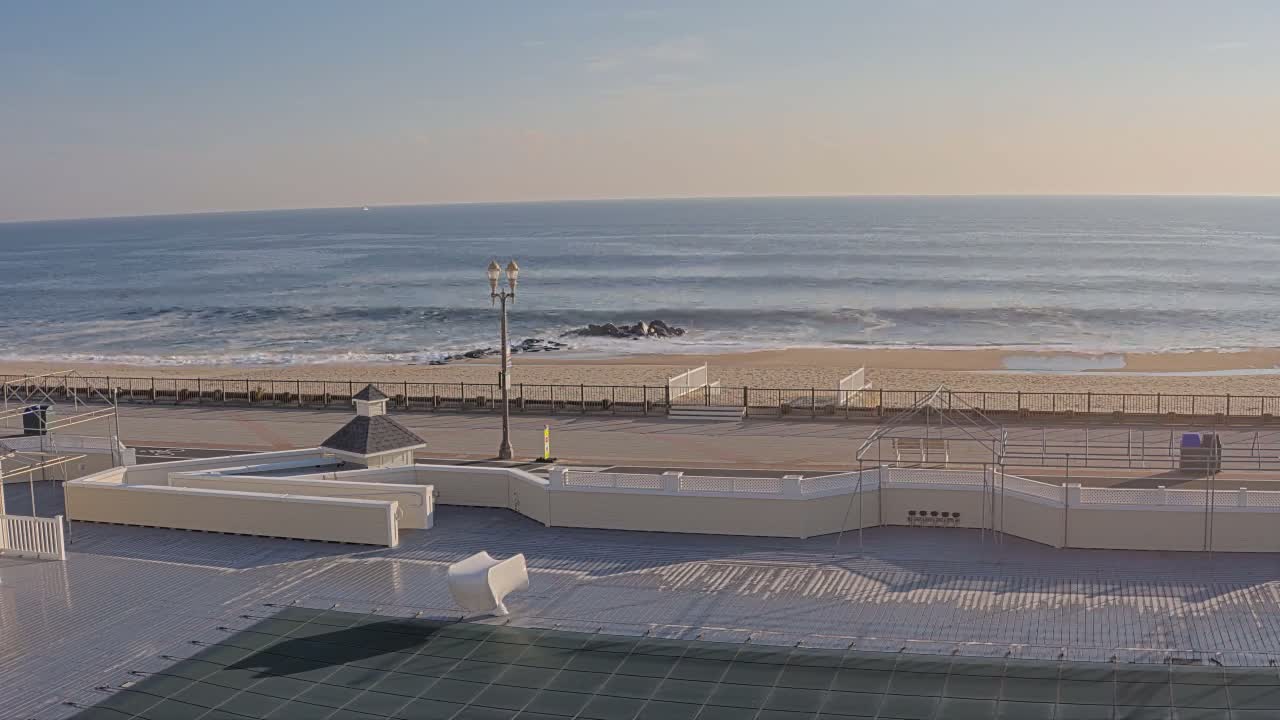Long Branch Beach towards Northeast from Promenade Beach Club Live Cam - Long Branch, Monmouth, New Jersey, USA
