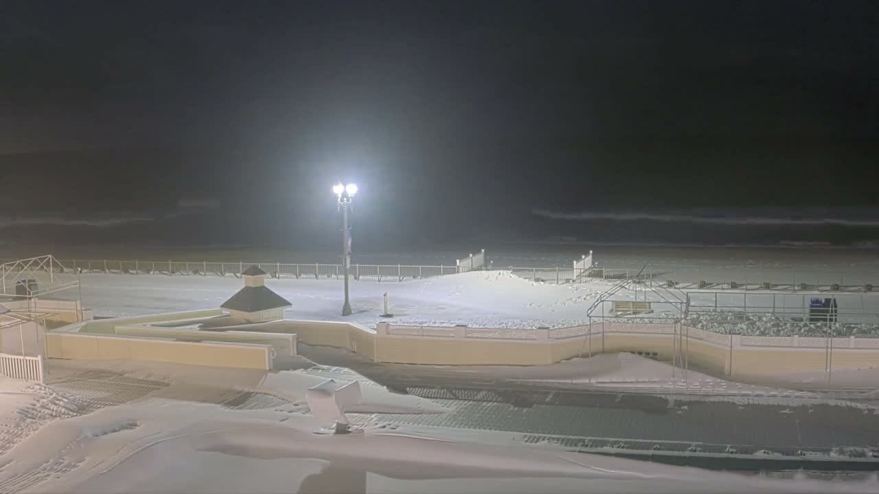 Long Branch Beach towards Northeast from Promenade Beach Club Live Cam - Long Branch, Monmouth, New Jersey, USA