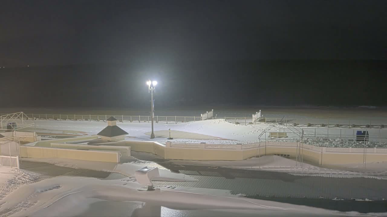 Long Branch Beach towards Northeast from Promenade Beach Club Live Cam - Long Branch, Monmouth, New Jersey, USA