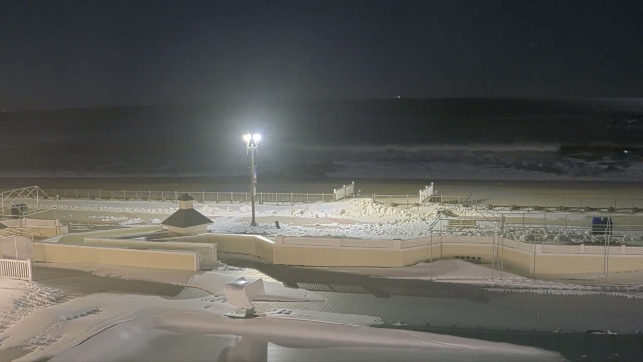 Long Branch Beach towards Northeast from Promenade Beach Club Live Cam - Long Branch, Monmouth, New Jersey, USA