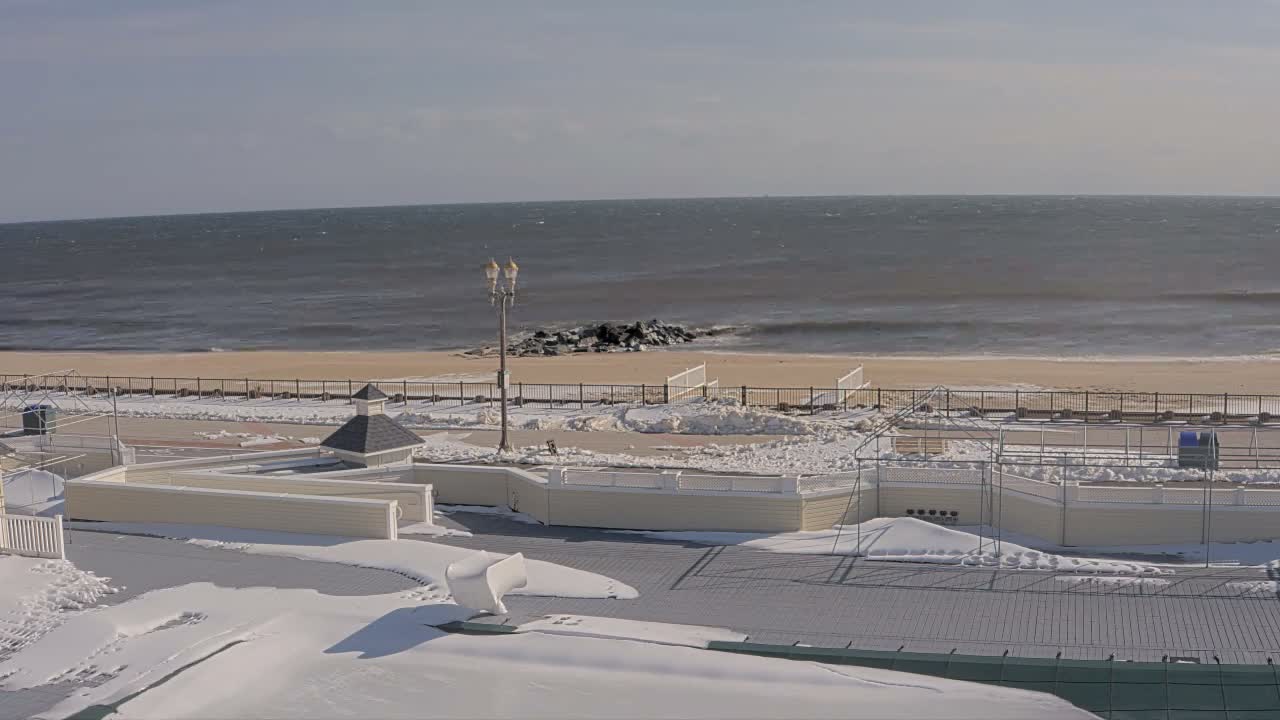 Long Branch Beach towards Northeast from Promenade Beach Club Live Cam - Long Branch, Monmouth, New Jersey, USA