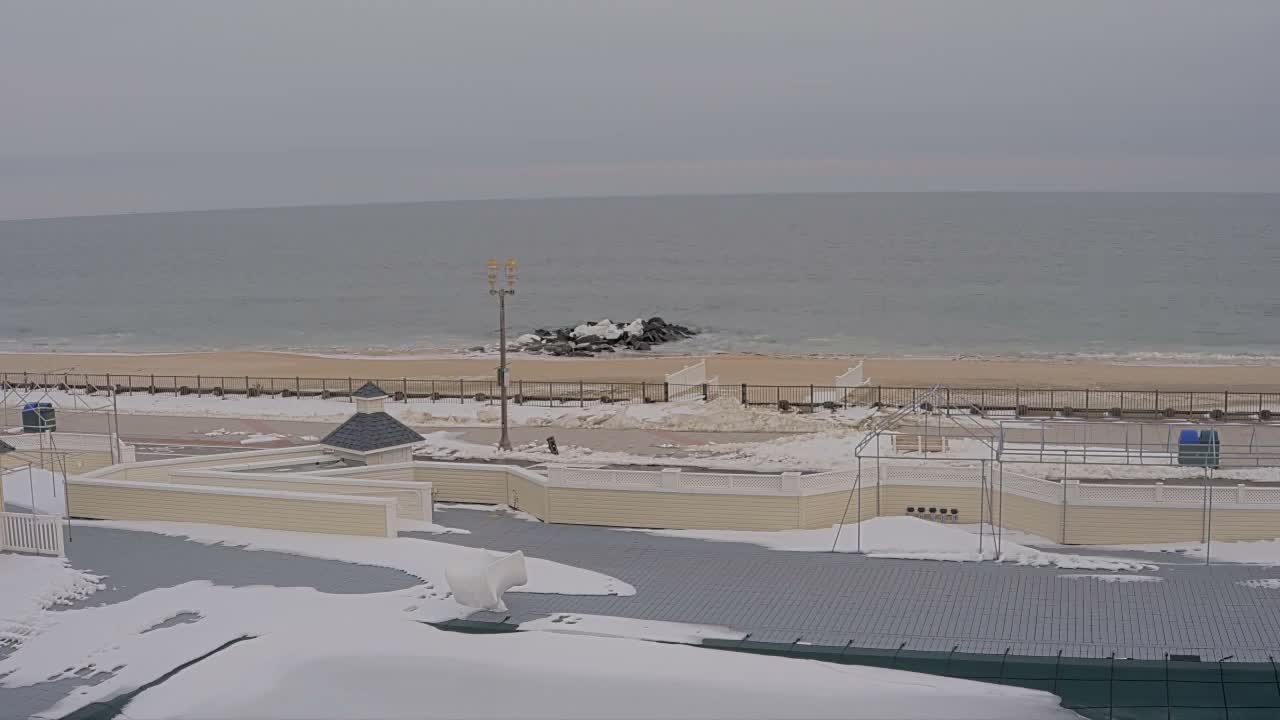 Long Branch Beach towards Northeast from Promenade Beach Club Live Cam - Long Branch, Monmouth, New Jersey, USA