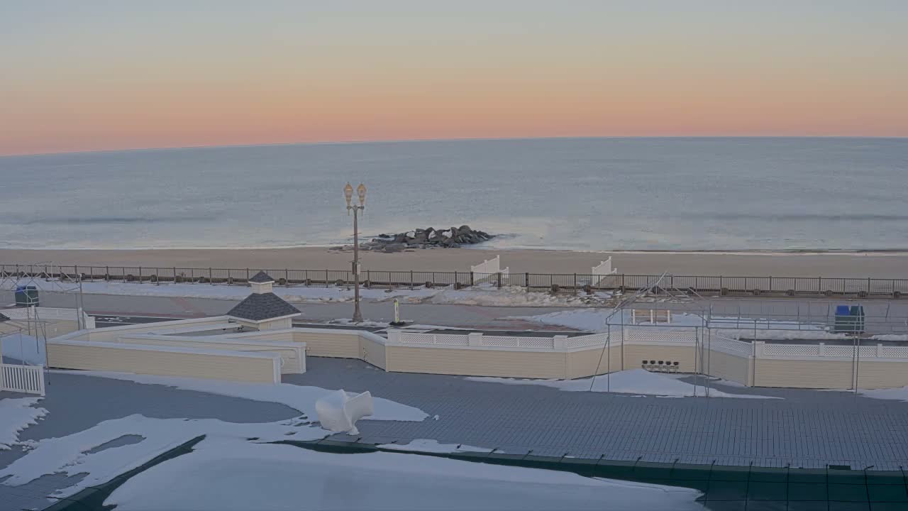 Long Branch Beach towards Northeast from Promenade Beach Club Live Cam - Long Branch, Monmouth, New Jersey, USA