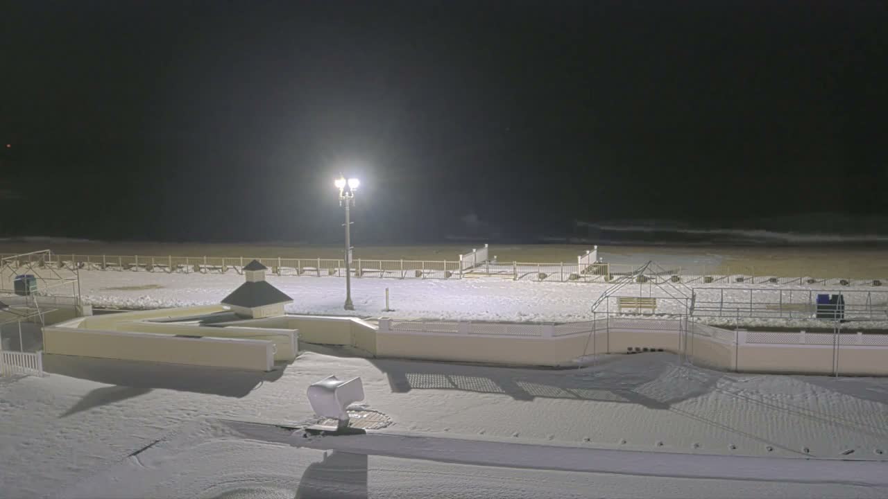 Long Branch Beach towards Northeast from Promenade Beach Club Live Cam - Long Branch, Monmouth, New Jersey, USA