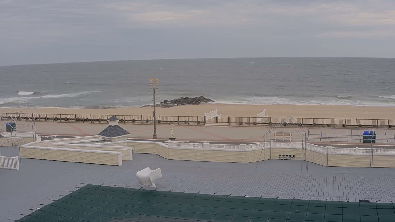 Long Branch Beach towards Northeast from Promenade Beach Club Live Cam - Long Branch, Monmouth, New Jersey, USA
