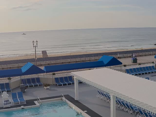 Long Branch Beach towards Southeast from Promenade Beach Club Live Cam - Long Branch, Monmouth, New Jersey, USA