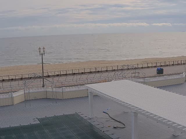 Long Branch Beach towards Southeast from Promenade Beach Club Live Cam - Long Branch, Monmouth, New Jersey, USA