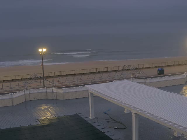 Long Branch Beach towards Southeast from Promenade Beach Club Live Cam - Long Branch, Monmouth, New Jersey, USA