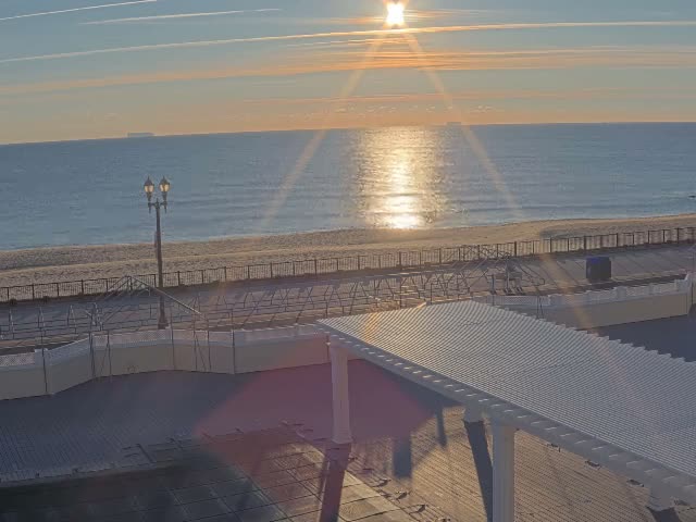 Long Branch Beach towards Southeast from Promenade Beach Club Live Cam - Long Branch, Monmouth, New Jersey, USA