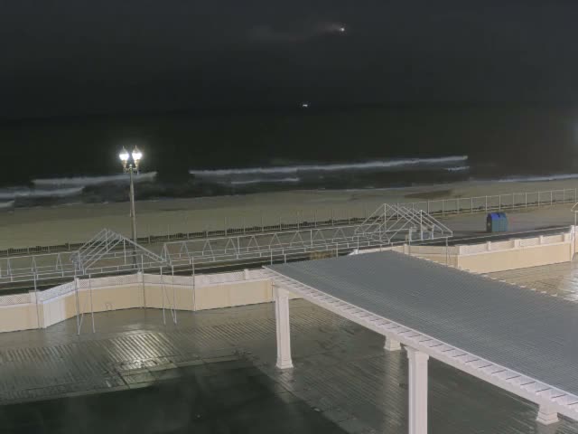 Long Branch Beach towards Southeast from Promenade Beach Club Live Cam - Long Branch, Monmouth, New Jersey, USA