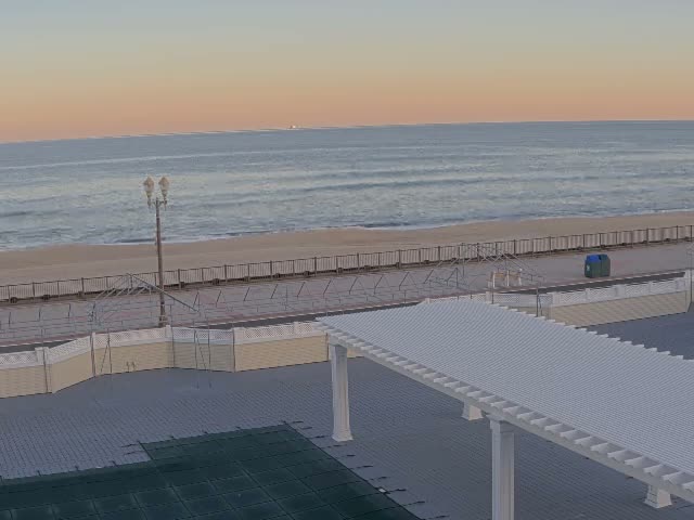 Long Branch Beach towards Southeast from Promenade Beach Club Live Cam - Long Branch, Monmouth, New Jersey, USA