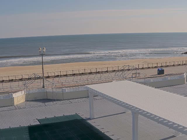 Long Branch Beach towards Southeast from Promenade Beach Club Live Cam - Long Branch, Monmouth, New Jersey, USA
