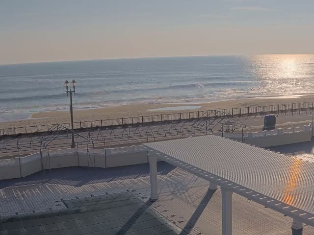Long Branch Beach towards Southeast from Promenade Beach Club Live Cam - Long Branch, Monmouth, New Jersey, USA