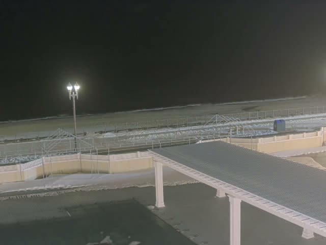 Long Branch Beach towards Southeast from Promenade Beach Club Live Cam - Long Branch, Monmouth, New Jersey, USA