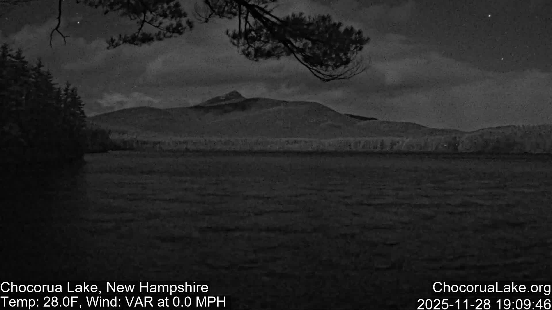 Chocorura Lake Live Cam - Tamworth, Carroll, New Hampshire, USA