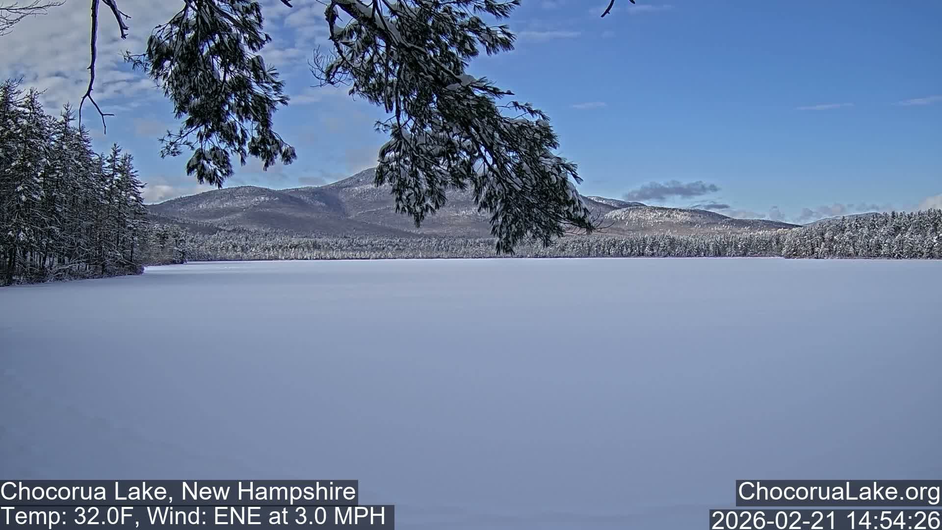 Chocorura Lake Live Cam - Tamworth, Carroll, New Hampshire, USA