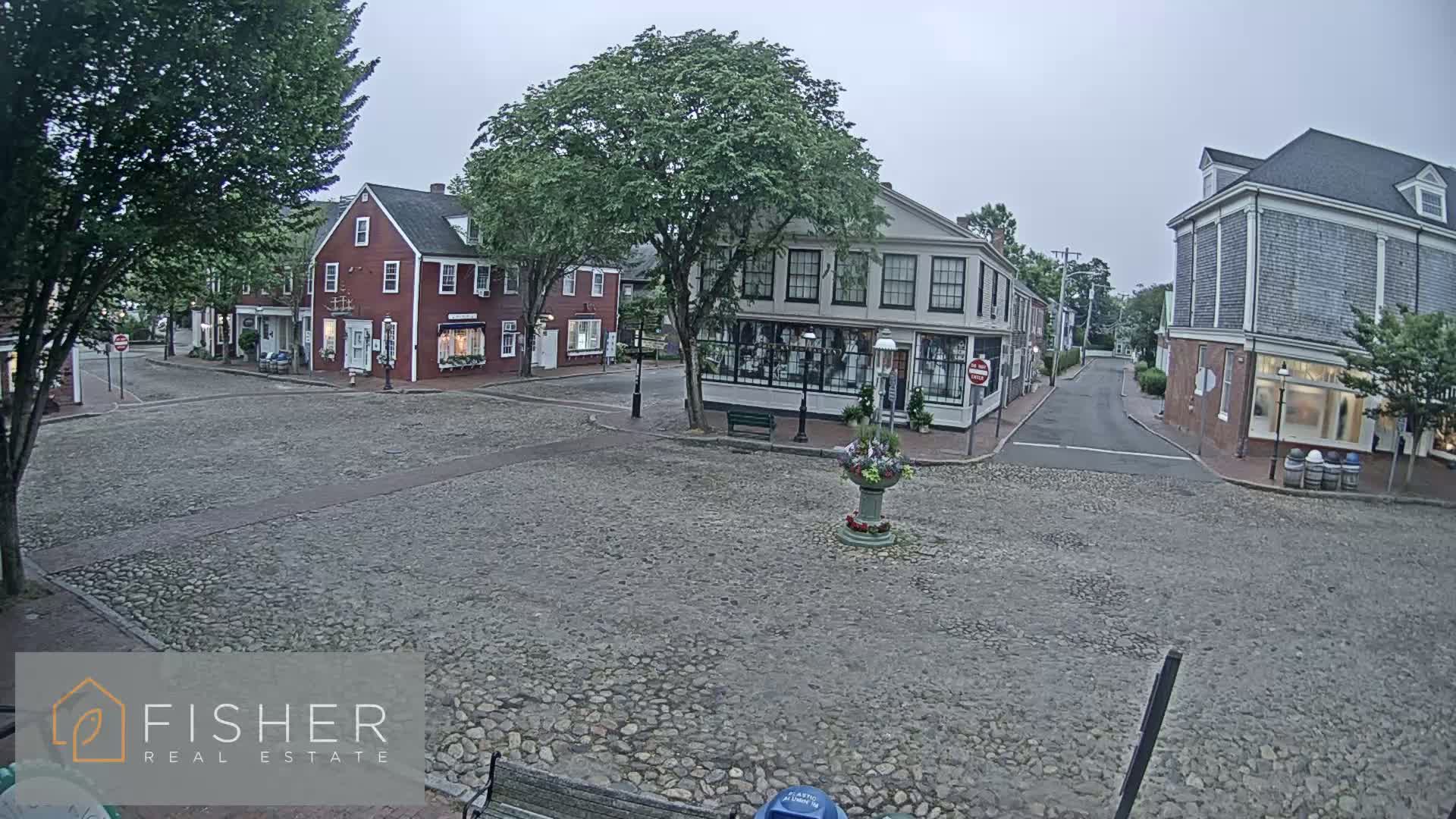 Nantucket Downtown Main Street towards East Live Cam - Nantucket,  Nantucket County, Massachusetts, USA