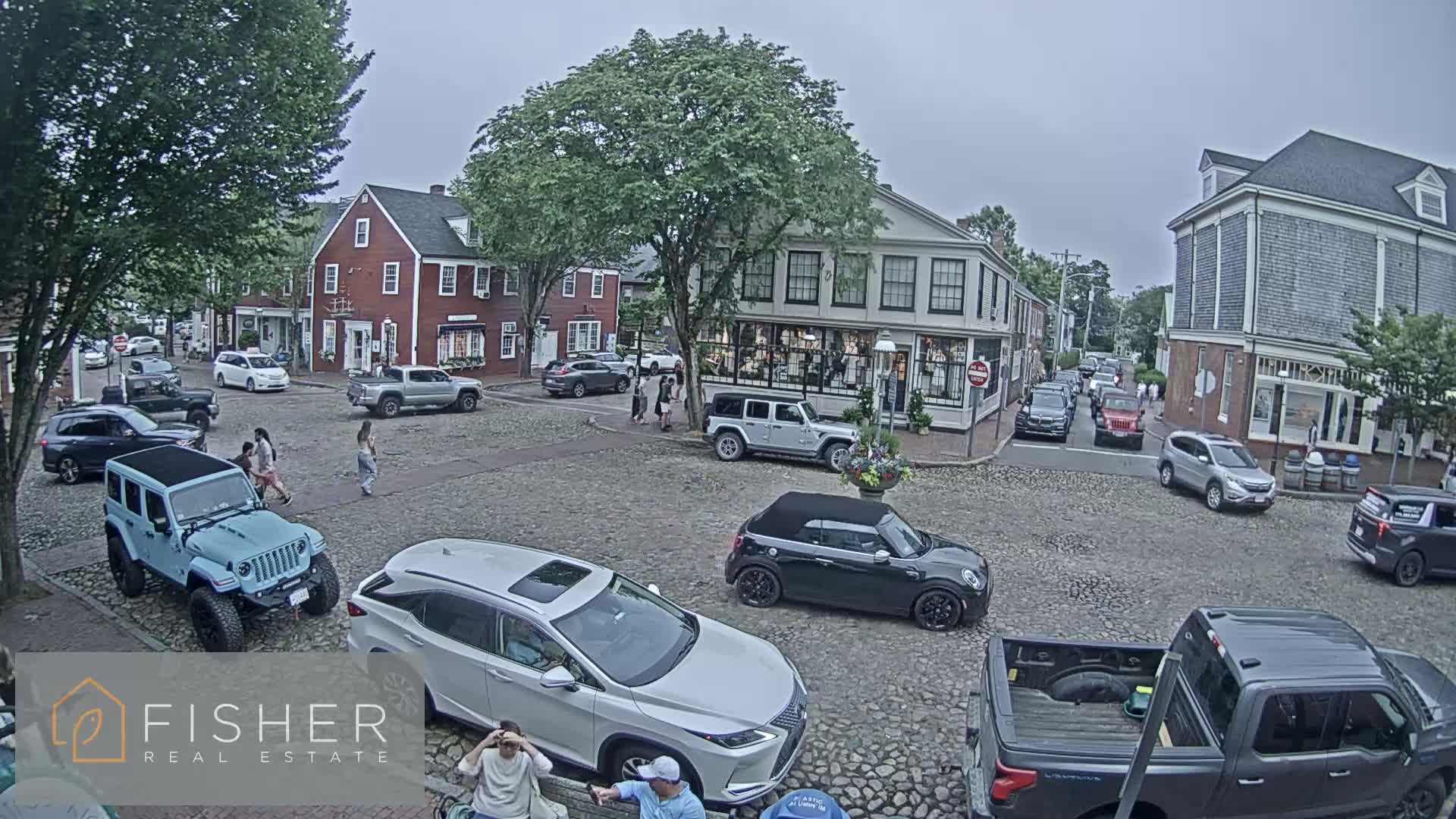 Nantucket Downtown Main Street towards East Live Cam - Nantucket,  Nantucket County, Massachusetts, USA