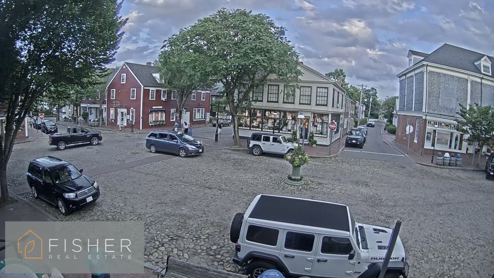 Nantucket Downtown Main Street towards East Live Cam - Nantucket,  Nantucket County, Massachusetts, USA