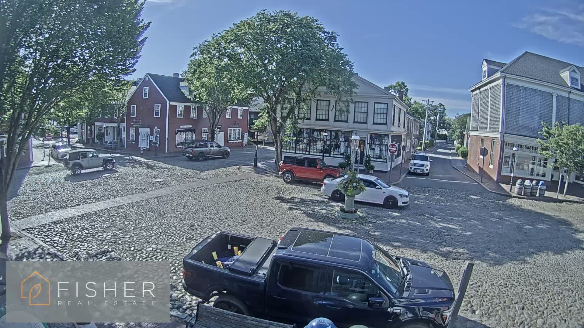 Nantucket Downtown Main Street towards East Live Cam - Nantucket,  Nantucket County, Massachusetts, USA