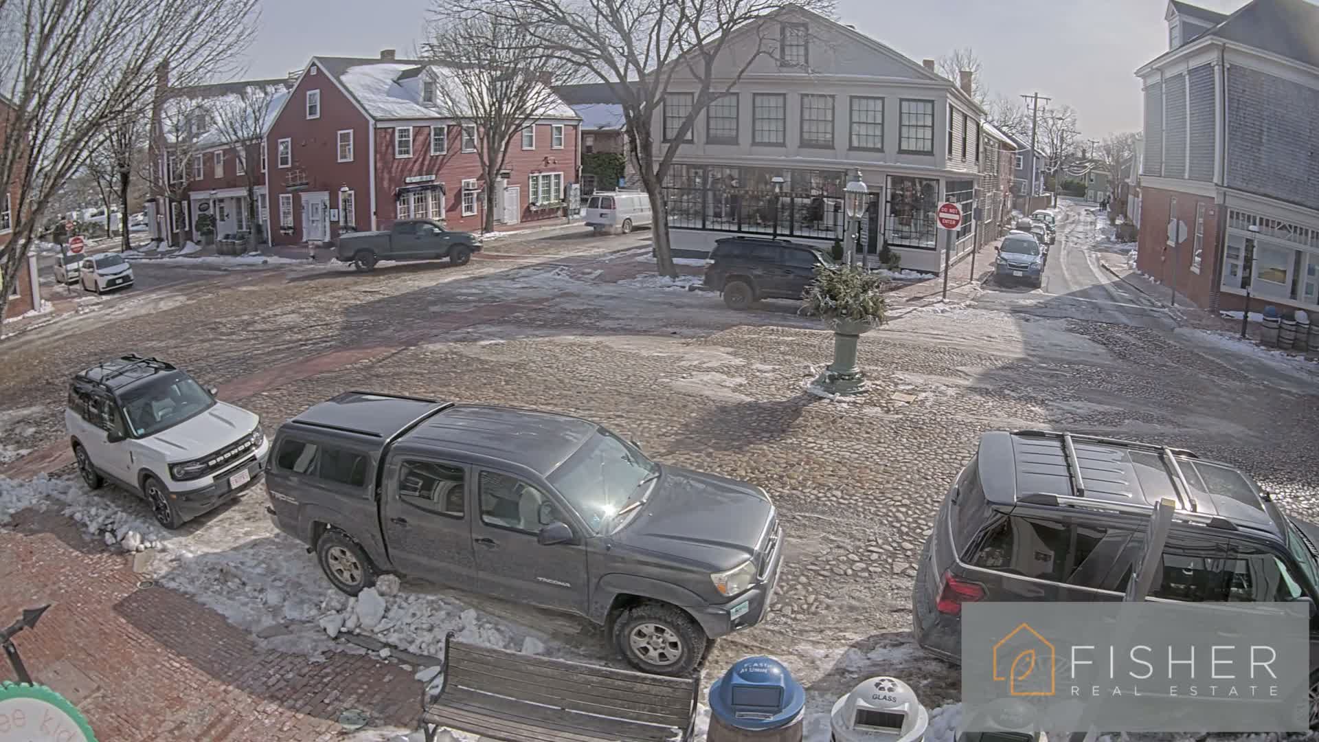 Nantucket Downtown Main Street towards East Live Cam - Nantucket,  Nantucket County, Massachusetts, USA