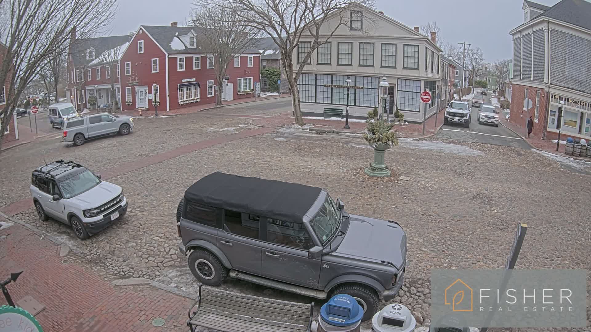 Nantucket Downtown Main Street towards East Live Cam - Nantucket,  Nantucket County, Massachusetts, USA
